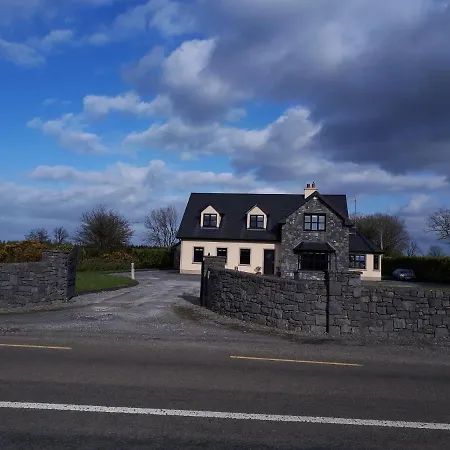Country House Homestay Galway